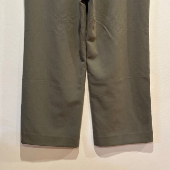 Abercrombie Women's Pants sz 14 Short Pleated Front Green Pants - Picture 3 of 10